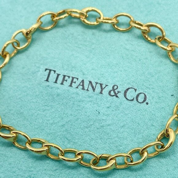 Tiffany & Co. 18K Clasping Charm Bracelet Yellow Gold 9 Clasping Links 7.5" - Picture 3 of 9